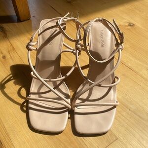 Open Edit Reggie Sandal